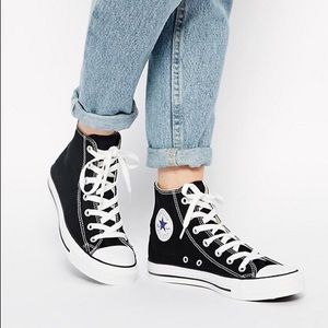 Converse Chuck Taylor High Top Sneakers